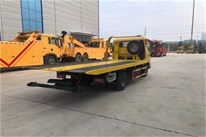 阳明非事故拖车